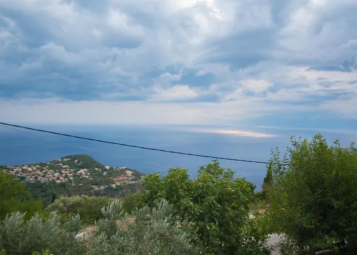 Lefkas Vacation House