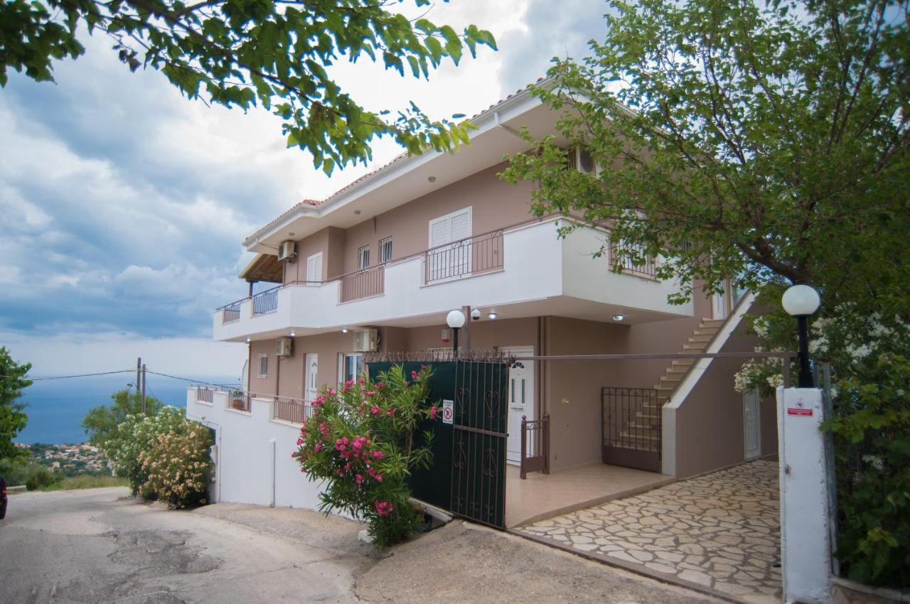 Lefkas * Exanthia