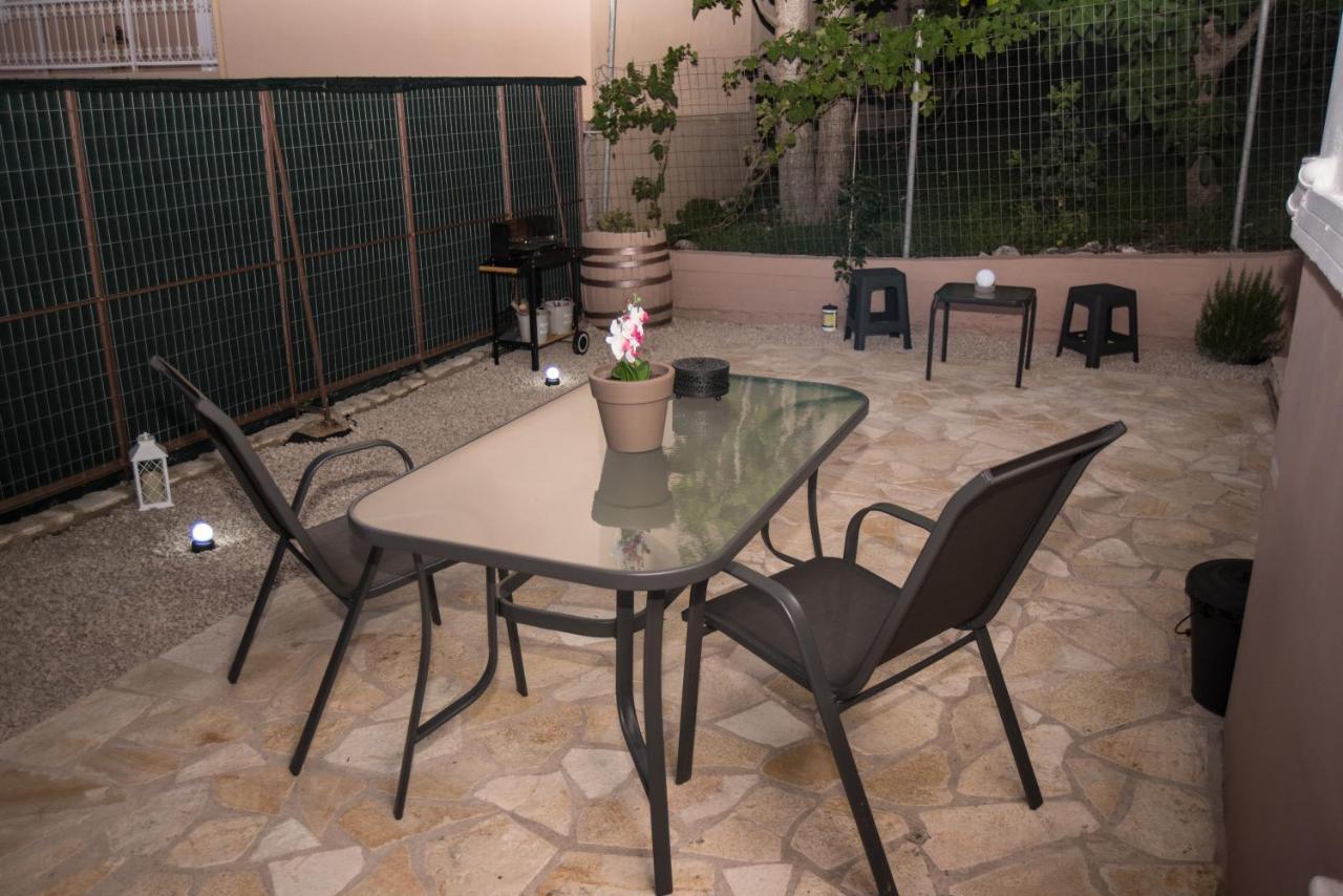 Lefkas Exanthia